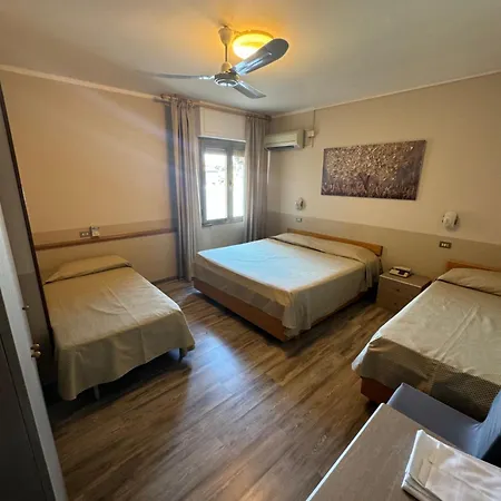 Da Beppe ホテル 3*